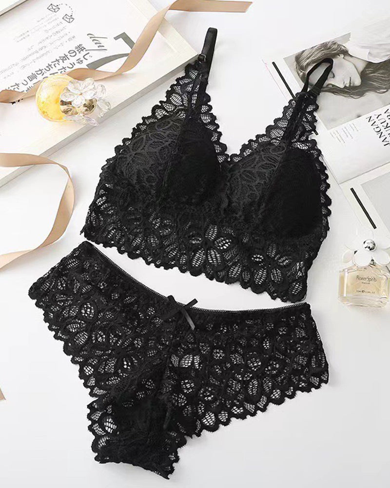 Romantic Lace Triangle Bra & Panty Lingerie Set(3 Pack)